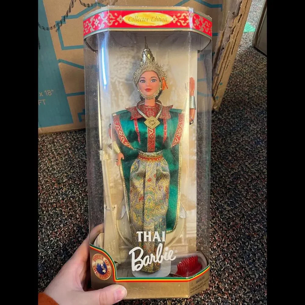 Thai Barbie Collector Edition Dolls of the World Mattel NEW Traditional